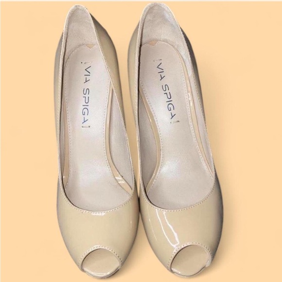 Via Spiga Nude Peep Toe Patent Leather Heels 5 - Picture 7 of 10